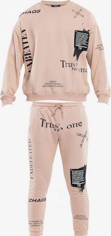 Tom Barron Sweatsuit in Beige: front