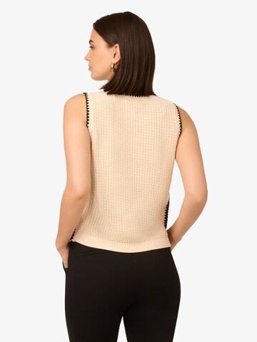 Adrianna Papell Stricktop in Beige
