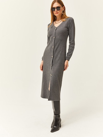 Robe-chemise olalook en gris : devant