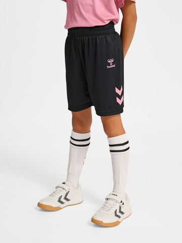 Hummel Regular Workout Pants in Black