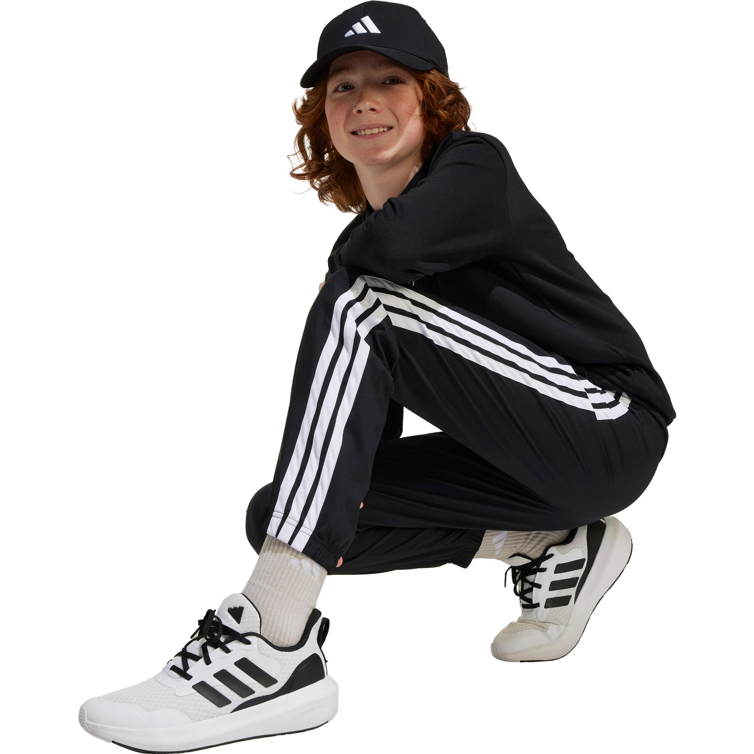 ADIDAS SPORTSWEAR Обычный Спортивные штаны 'Essentials' в Черный