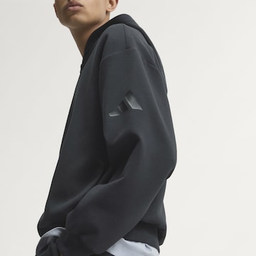 ADIDAS SPORTSWEAR - Casaco de treino em moletão 'Soft Lux' em preto