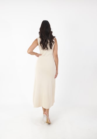 Abito in maglia di Elara in beige
