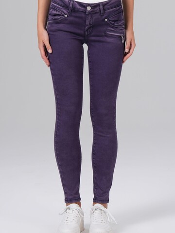 Skinny Jeans di M.O.D MIRACLE OF DENIM in lilla