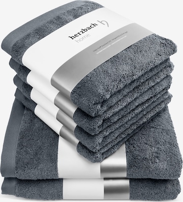 Herzbach home Duschtücher Pura Set, 2x Duschtücher (70x140cm), 4x Handtücher (50x100cm), Flächengewicht 550 gsm in Grau: Vorderseite