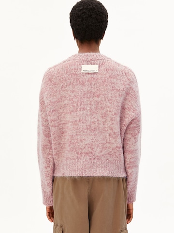 ARMEDANGELS Strickpullover MOULINÉ  BRUSHED in Pink: Rückseite