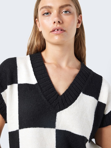 Pull-over 'NMLENA' Noisy may en noir