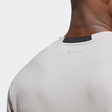 ADIDAS SPORTSWEARTehnička sportska majica 'Designed For Training' - siva boja