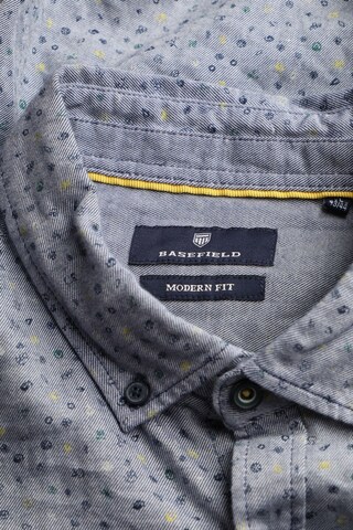 BASEFIELD Button Up Shirt in XL in Blue