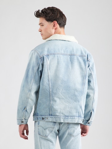 LEVI'S ® Демисезонная куртка 'Relaxed Fit Sherpa Trucker Jacket' в Синий