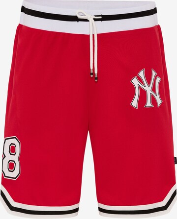 Redbridge Regular Workout Pants in Red: front