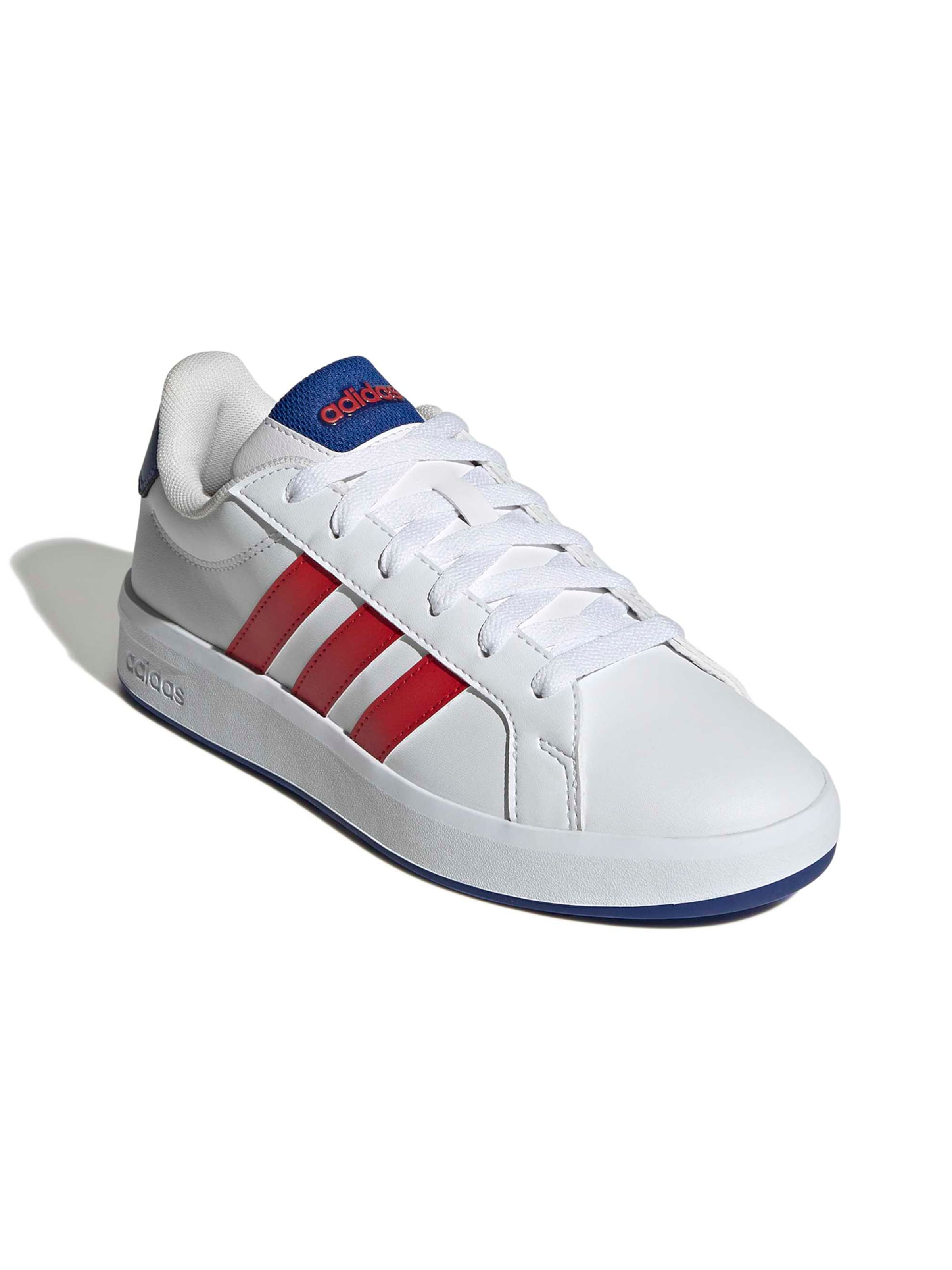balta ADIDAS SPORTSWEAR Sportbačiai 'GRAND COURT 3.0': priekis