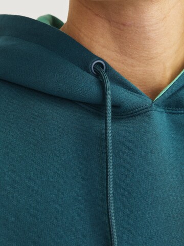 JACK & JONES Sweatshirt i blå