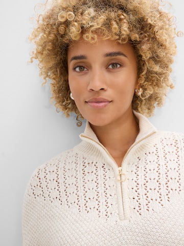 bonprix Pullover in Beige