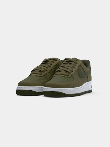 Nike Sportswear Platform trainers 'AIR FORCE 1 '07 LV8' in Green