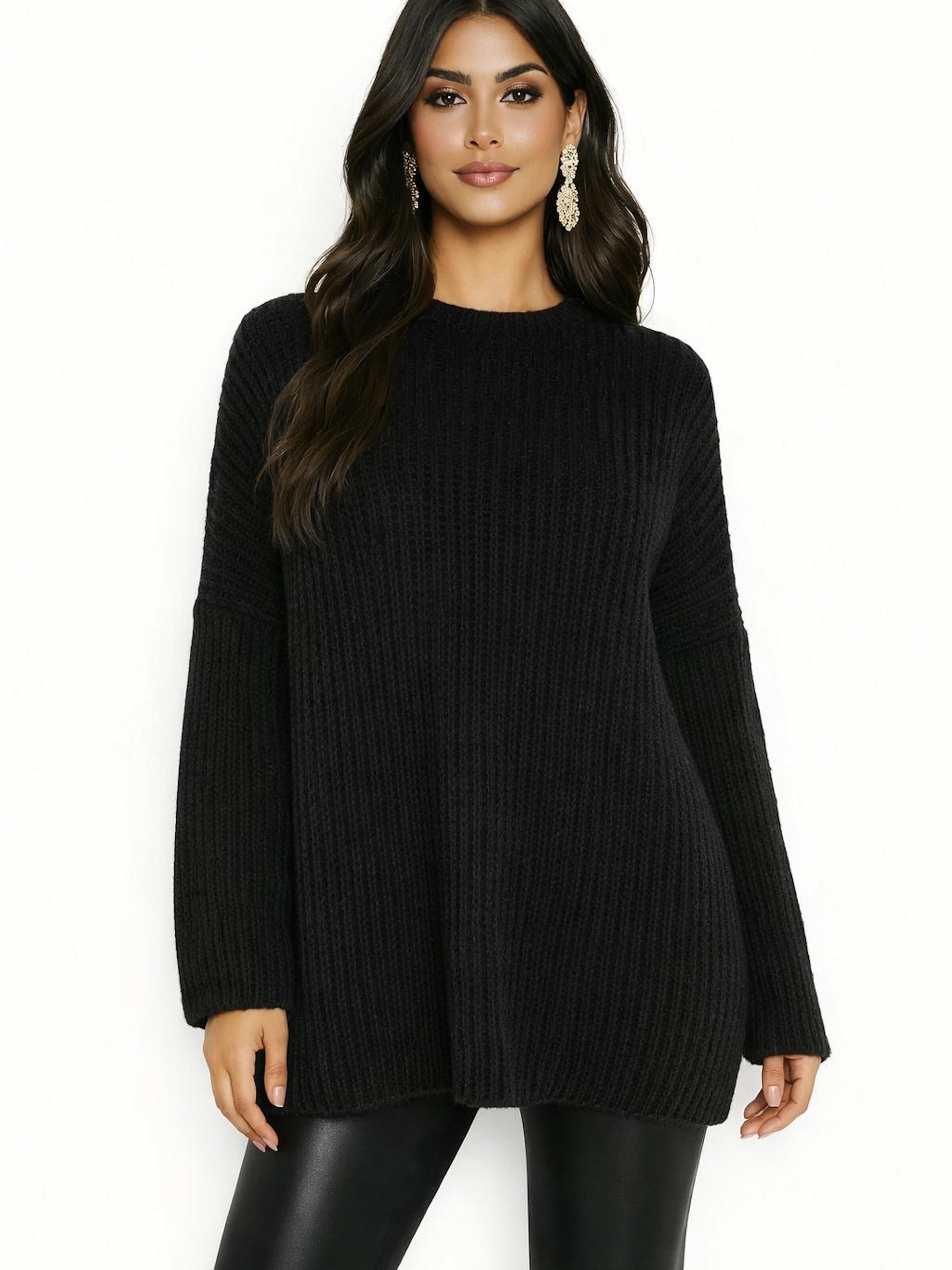 Worldclassca Oversized Sweater 'Dicker' in Black: front