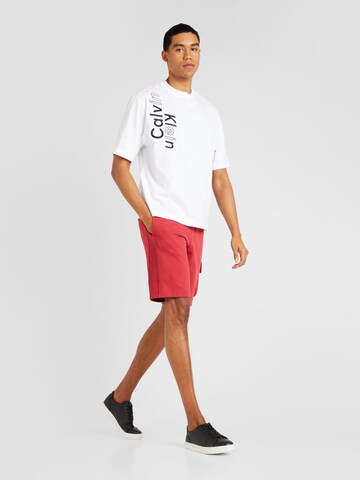 Calvin Klein Jeans Szabványos Cargo nadrágok - piros