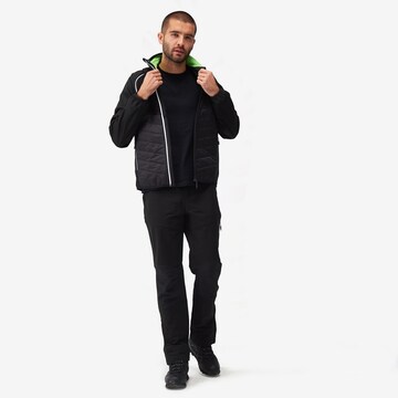 REGATTA Outdoorjacke 'Steren' in Schwarz