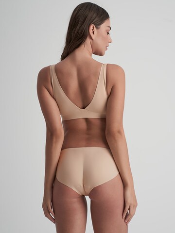 Slip scultant ' Padded Panties Low Waist ' Bye Bra en beige