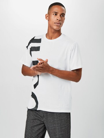 T-Shirt 'DAWS211' HUGO en blanc : devant