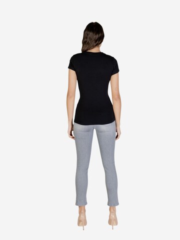 Top 'XW002289 AF17173' di ARMANI EXCHANGE in nero