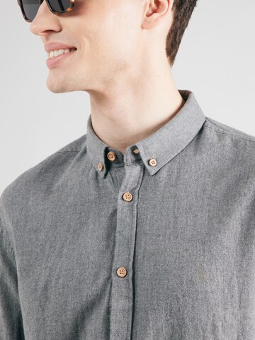 Coupe regular Chemise 'Johan Diego' Kronstadt en gris