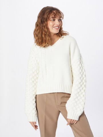 Pull-over 'Power' Oval Square en beige : devant