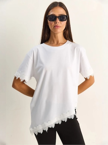 Maglietta di Bianco Lucci in bianco: frontale