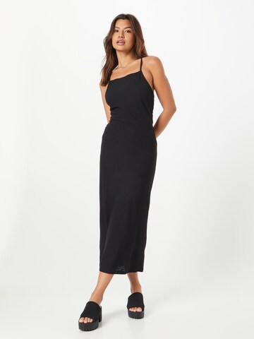 Mavi Dress in Black: front