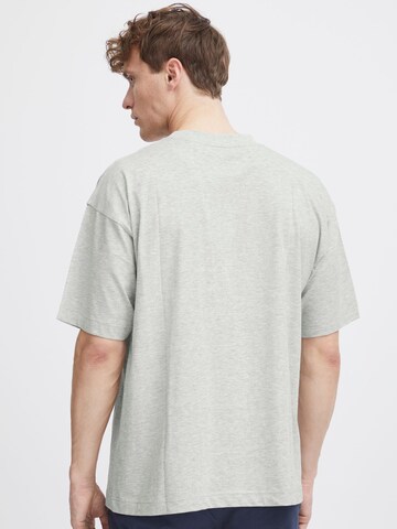 Maglietta 'Isan' di Oxmo in grigio