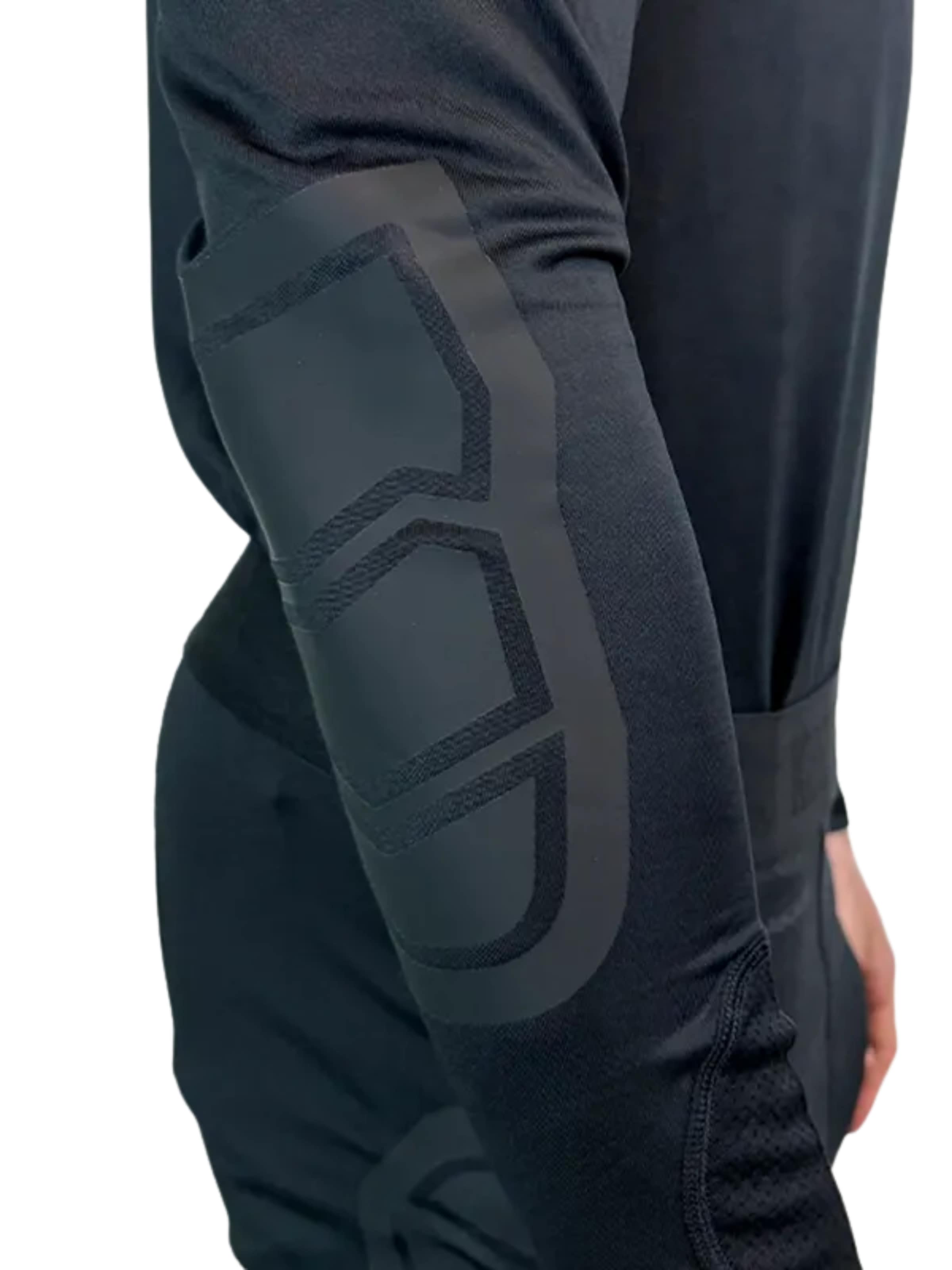 KEEPERsport Undershirt in Black