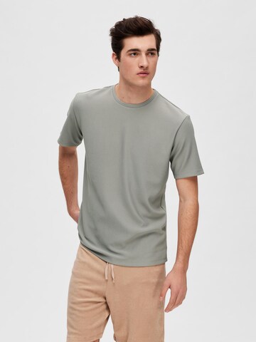 T-Shirt SELECTED HOMME en gris