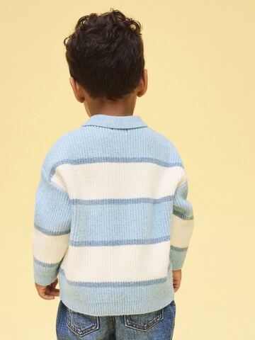 Next Pulover | modra barva