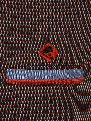 Maglietta 'Edeo' di Sir Raymond Tailor in rosso