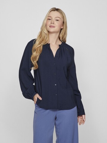 VILA - Blusa en azul: frente