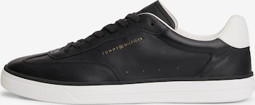 Sneaker low de la TOMMY HILFIGER pe negru: față