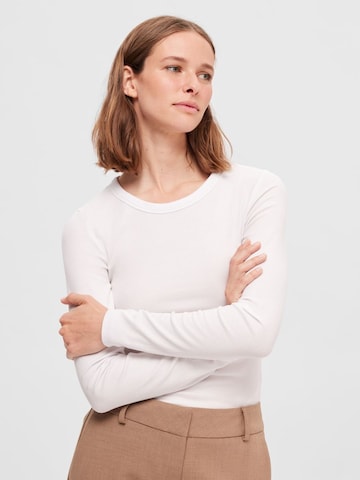 SELECTED FEMME Μπλουζάκι 'DIANNA' σε λευκό