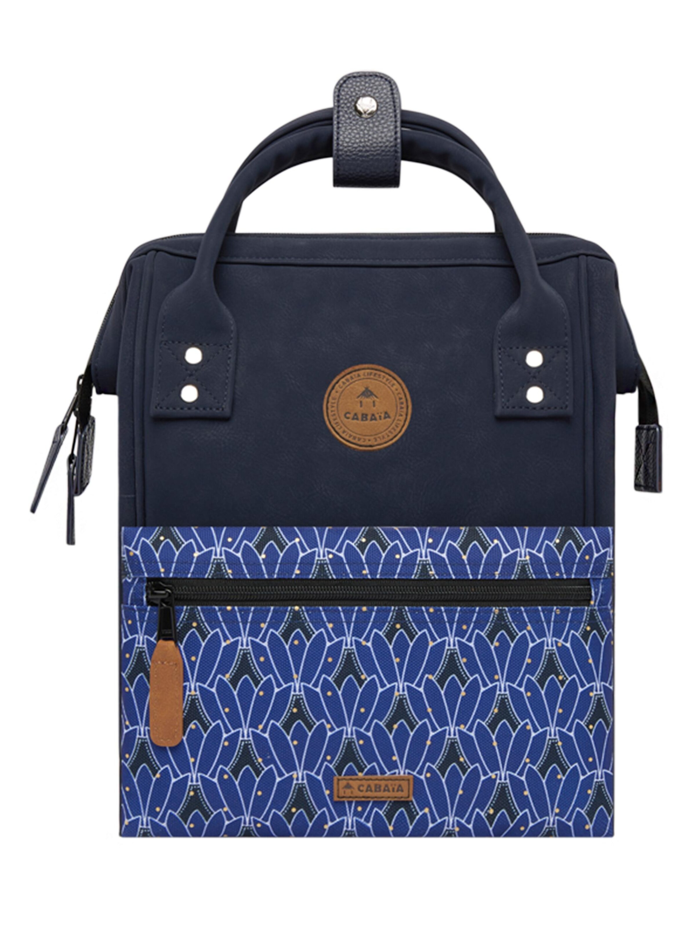 Cabaia Rucksack 'Adventurer' in Blau: Vorderseite