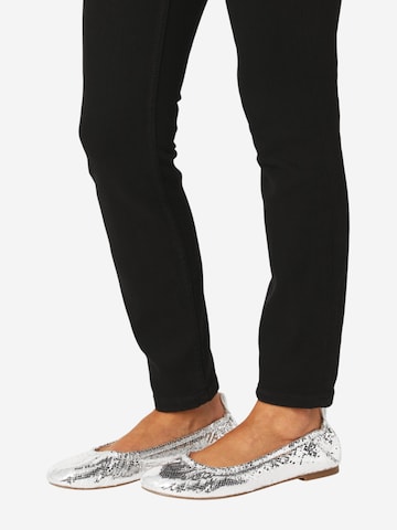 ILSE JACOBSEN Ballet Flats 'Panora01' in Silver