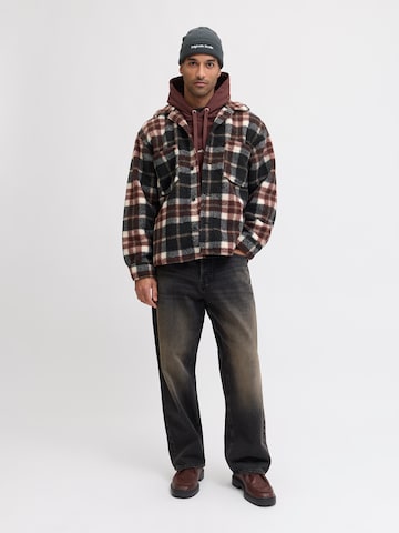 JACK & JONES Comfort fit Kurtka przejściowa 'JORBLEECKER' w kolorze brązowy