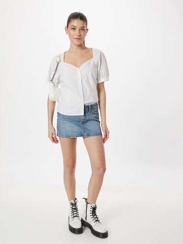 LEVI'S ® Blus 'Marta Raglan SS Blouse' i vit