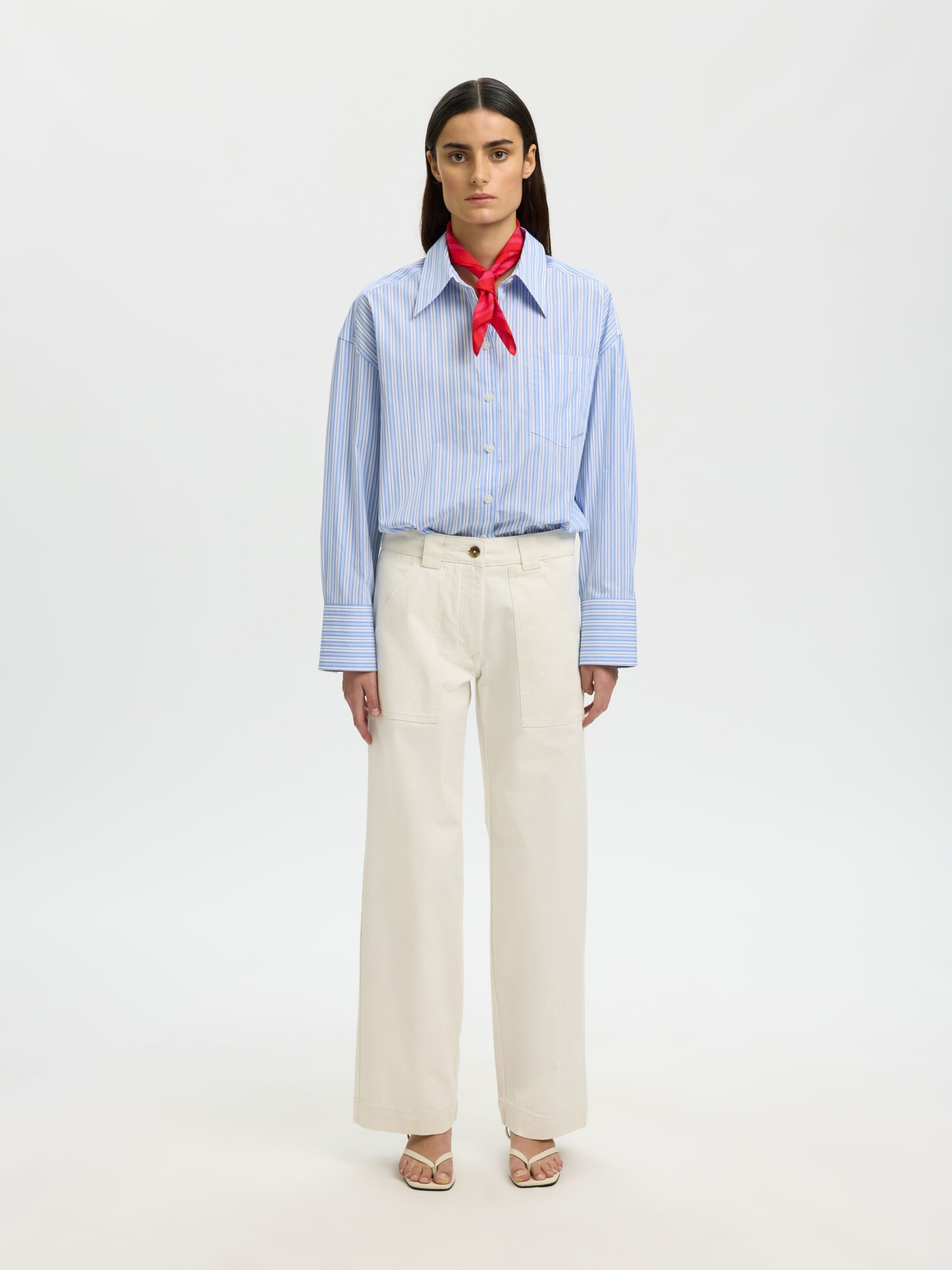 SELECTED Bluse i blå