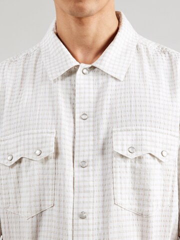 Comfort fit Camicia 'Short Sleeve Boxy Western Shirt' di LEVI'S ® in bianco