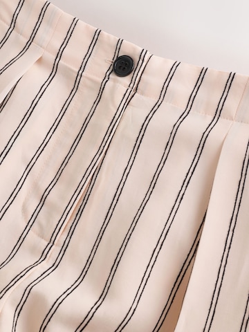 Regular Pantalon Next en rose