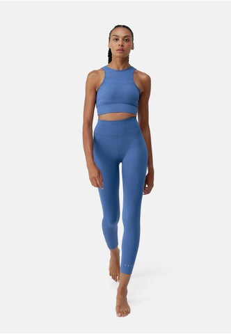 Born Living Yoga Sporttop 'Alana' in Blauw