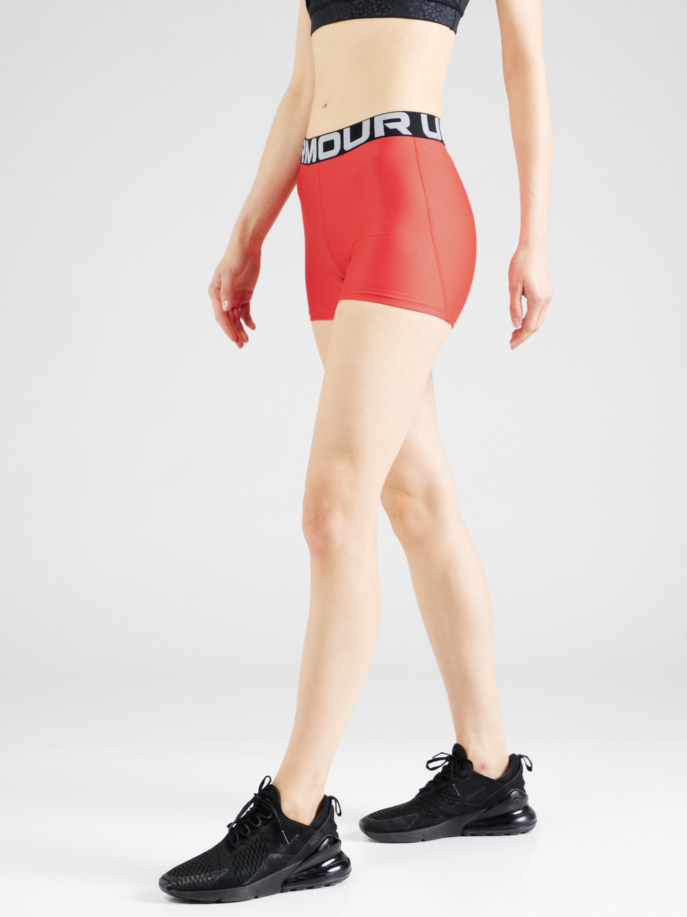 Abbigliamento under sales armour on line