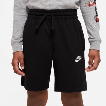 Nike Sportswear Regular Trousers in Black: front