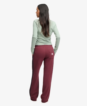 Superdry & Co Loosefit Broek 'Athletic Essentials' in Rood
