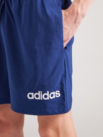 ADIDAS SPORTSWEAR Свободный крой Спортивные штаны 'CHELSEA' в Синий