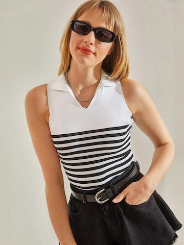 Tops en tricot Bianco Lucci en beige : devant